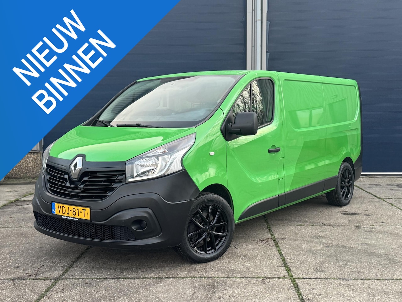 Renault Trafic - 1.6 dCi T29 L2H1 Comfort Energy AIRCO / CRUISE CONTROLE / NAVI / TREKHAAK / EURO 6 - AutoWereld.nl