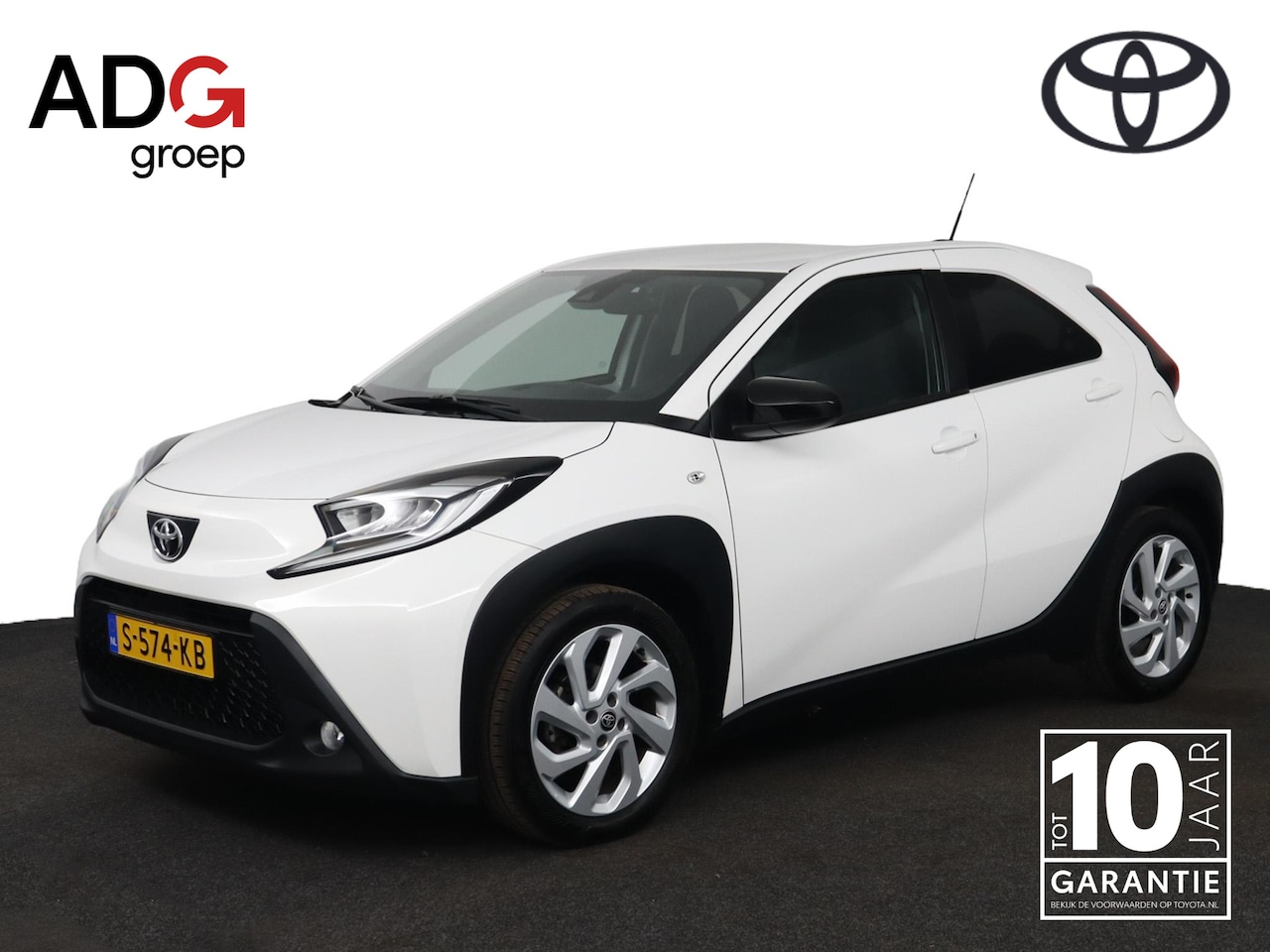 Toyota Aygo X - 1.0 VVT-i MT first | LMV | Airconditioning | Achteruitrijcamera | - AutoWereld.nl