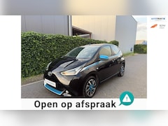 Toyota Aygo - 1.0 VVT-i X-PLAY 72pk 2019 | CARPLAY | LEDER