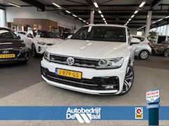 Volkswagen Tiguan - 1.5 TSi 150pk DSG Highline Business R-Line CAMERA/VIRTUAL/20INCH/ORYX WHITE PEARL