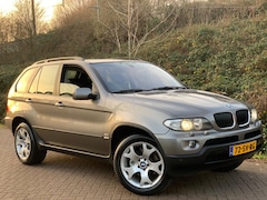 BMW X5 - 3.0i High Executive LEDER TREKHAAK MEMORY