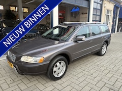 Volvo XC70 - 2.5 T Momentum AUT./LEDER/CRUISE/TOPSTAAT