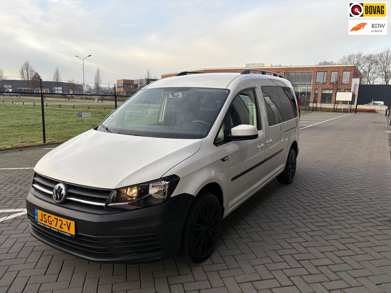 Volkswagen Caddy Maxi - 1.0 TSI 7 persoons Bluemotion - AutoWereld.nl