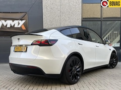 Tesla Model Y - Performance + MMX PACK
