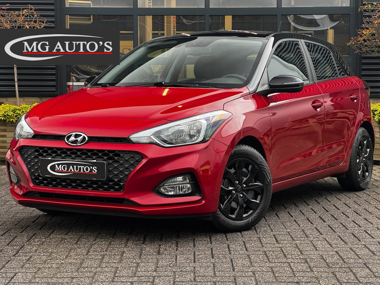 Hyundai i20 - 1.0 T-GDI Comfort | Two-Tone | Apple CarPlay/Android Auto | Achteruitrijcamera | Cruise Co - AutoWereld.nl