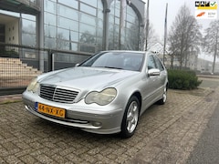 Mercedes-Benz C-klasse - 180 K. Avantgarde leer nieuwe apk