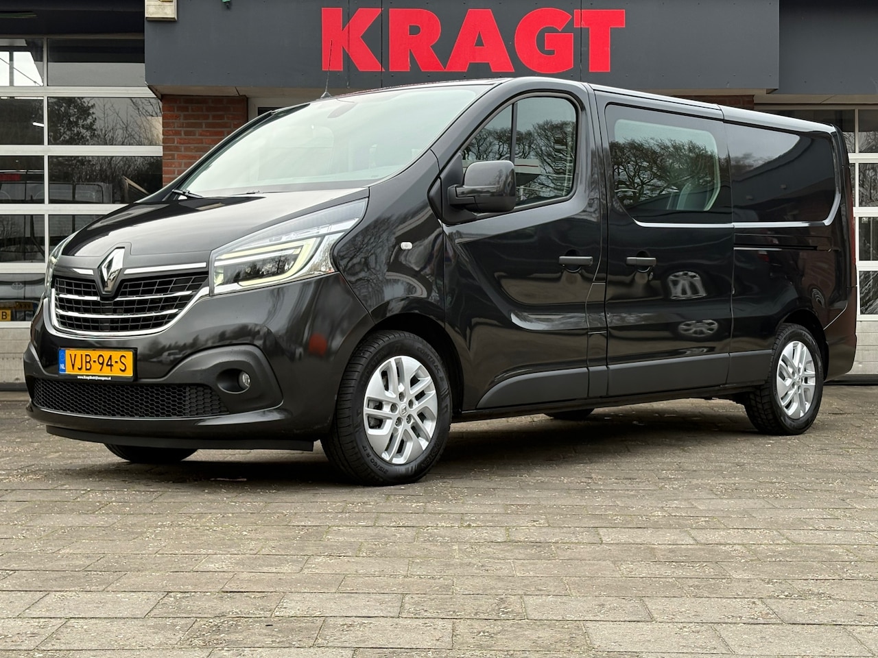 Renault Trafic - 2.0 dCi 170PK T29 L2H1 DC Luxe|NAP|DUBBELCABINE|AUTOMAAT|cruise|airco|achteruitrijcamera|d - AutoWereld.nl