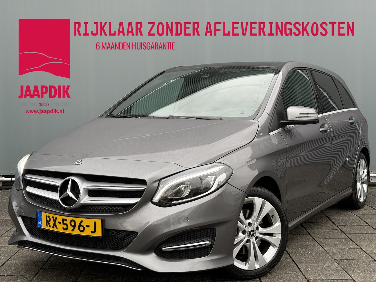Mercedes-Benz B-klasse - BWJ 2018 | 200 Ambition 157PK AUTOMAAT | TREKHAAK | LEER | 2X PANO DAK | PDC 2X | NAVI | C - AutoWereld.nl