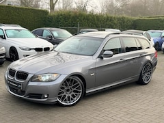 BMW 3-serie Touring - 325i|Panorama Dak|Leder|Navigatie|19 inch|Cruise control|Xenon|Climate control|Nette staat