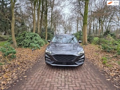 Ford Focus Wagon - 1.0 EcoBoost Titanium Business