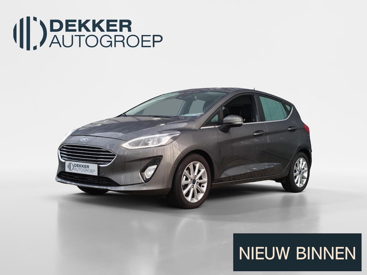 Ford Fiesta - 1.0 EcoBoost Titanium AUTOMAAT | LAGE KM STAND | APPLE CARPLAY ANDROID AUTO | CAMERA | NAV - AutoWereld.nl
