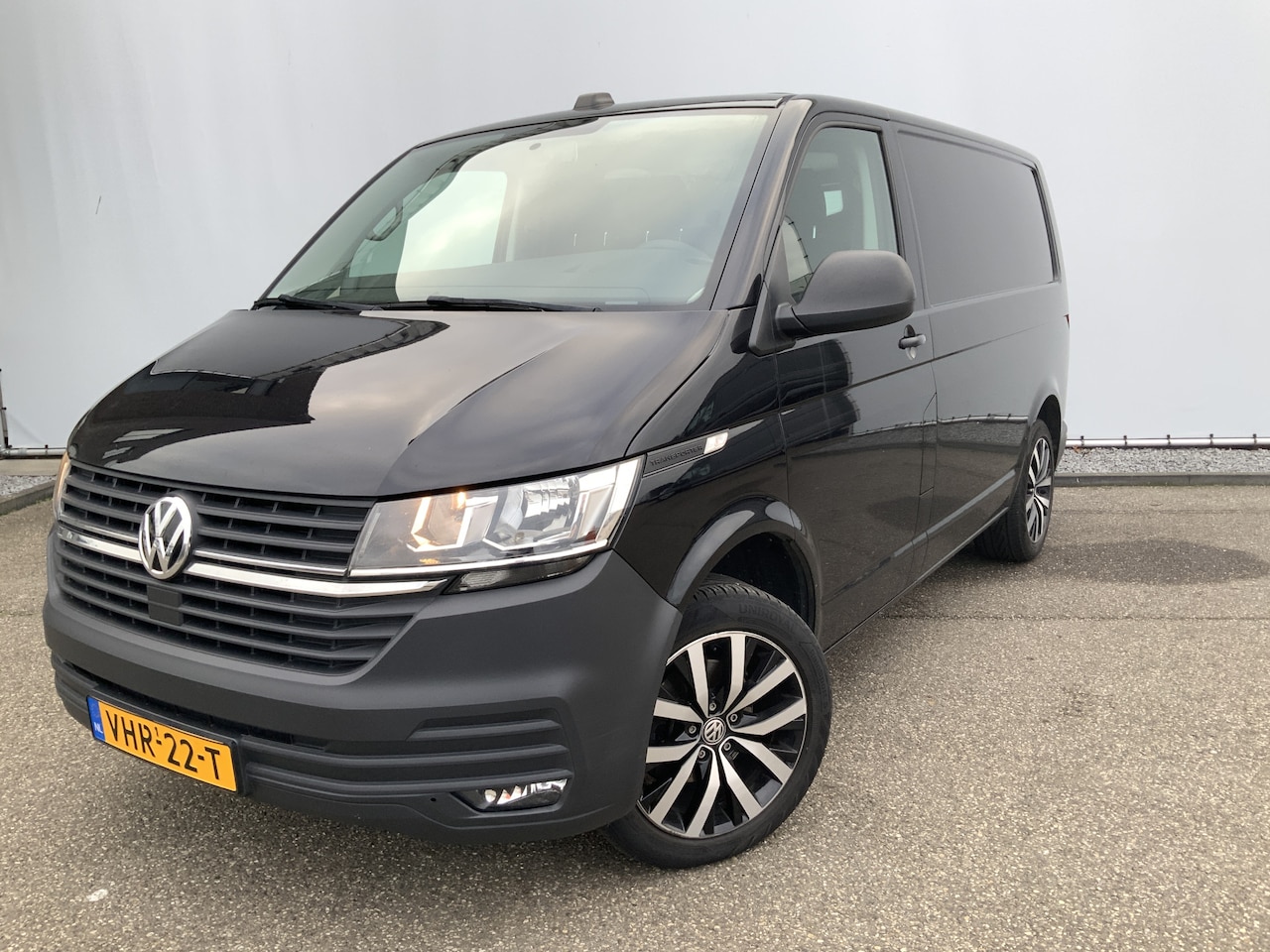 Volkswagen Transporter - 2.0 TDI L1H1 26 2.0 TDI L1H1 26 - AutoWereld.nl