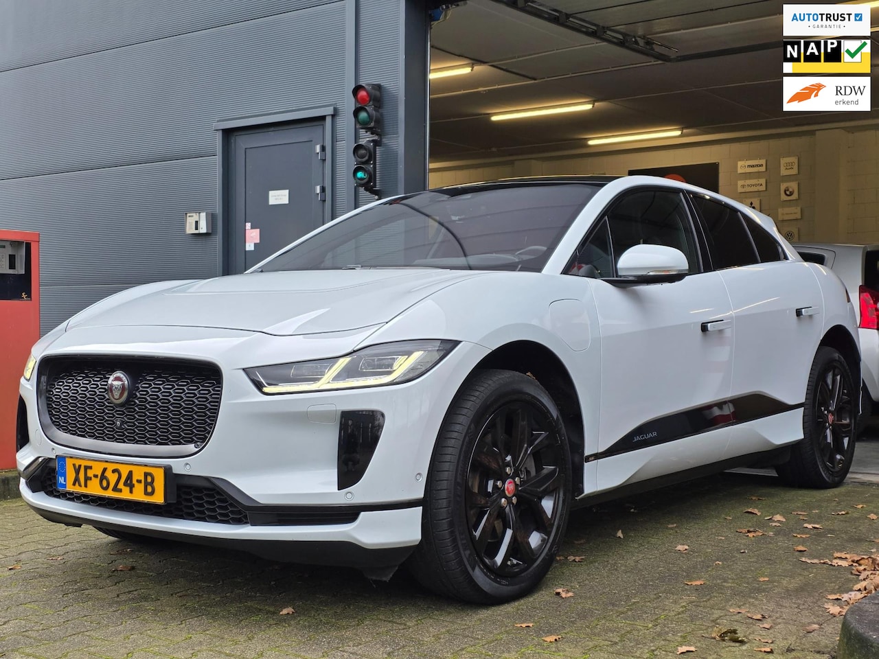 Jaguar I-PACE - EV400 HSE 90 kWh / VOL met opties ! - AutoWereld.nl