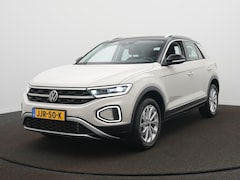 Volkswagen T-Roc - 1.5 TSI Style | ACC | CARPLAY | CLIMA | CAMERA | NAVI | PDC | VERWARMD STUURWIEL | ELEK AC