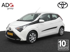 Toyota Aygo - 1.0 VVT-i x-play | Airco | Parkeercamera | Apple carplay - Android auto |