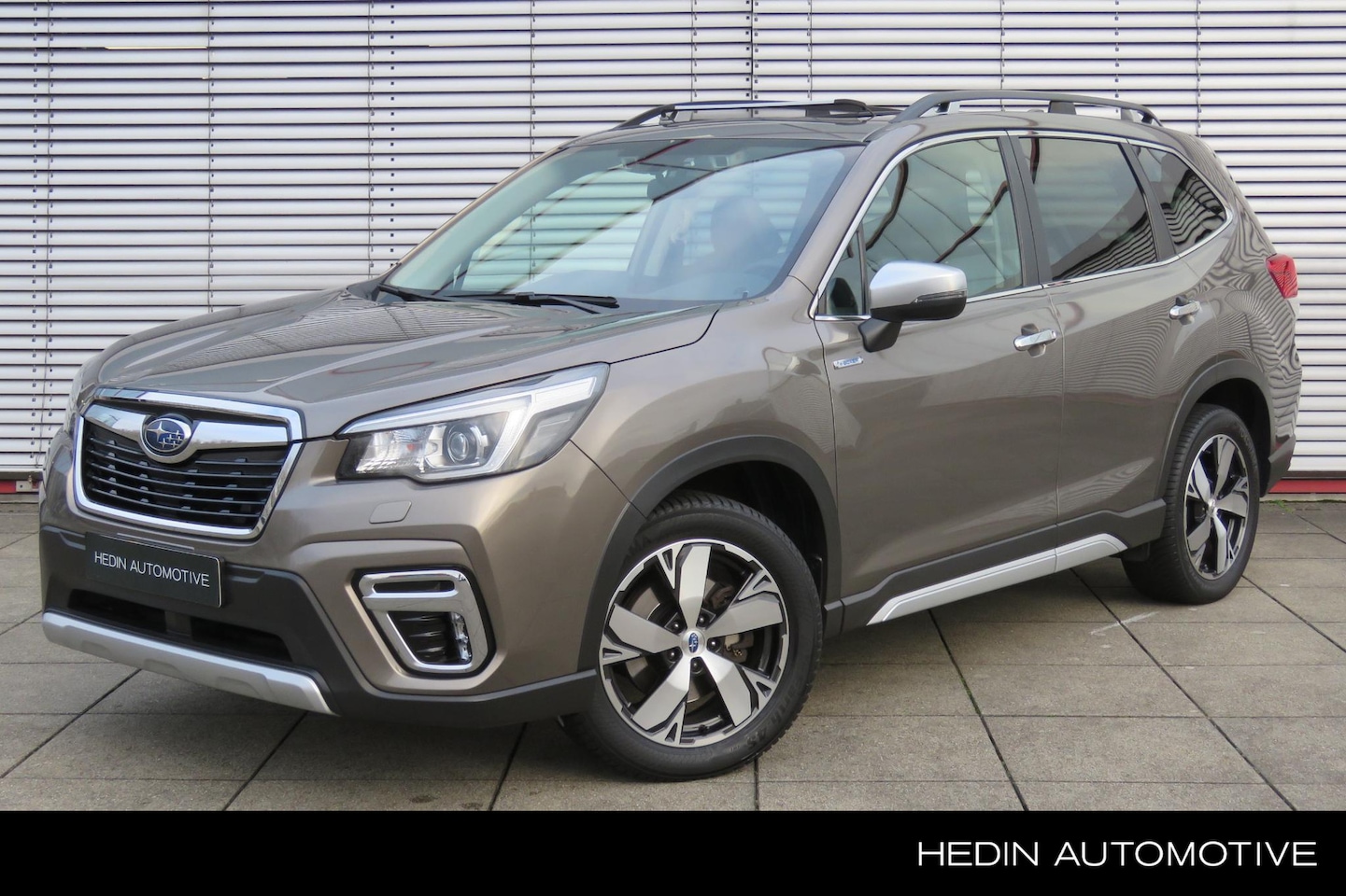 Subaru Forester - 2.0i e-BOXER First Edition | Trekhaak | Dealeronderhouden & 8 jaar garantie | All Season b - AutoWereld.nl