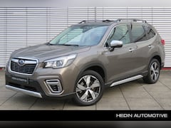 Subaru Forester - 2.0i e-BOXER First Edition | Trekhaak | Dealeronderhouden & 8 jaar garantie | All Season b