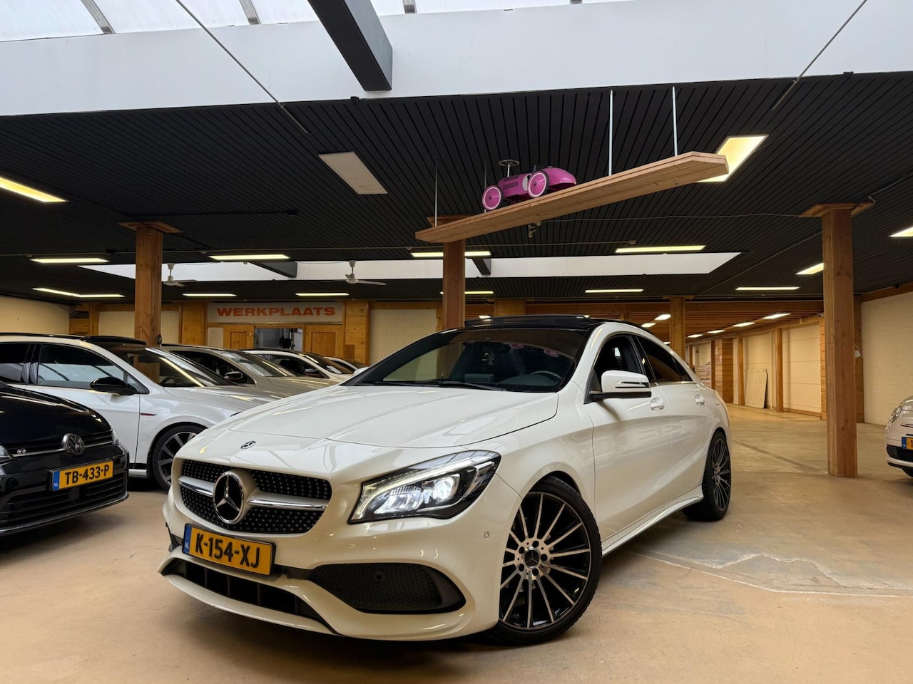 Mercedes-Benz CLA-Klasse - 180 Lease Edition Ambition Pano Carplay Xenon - AutoWereld.nl