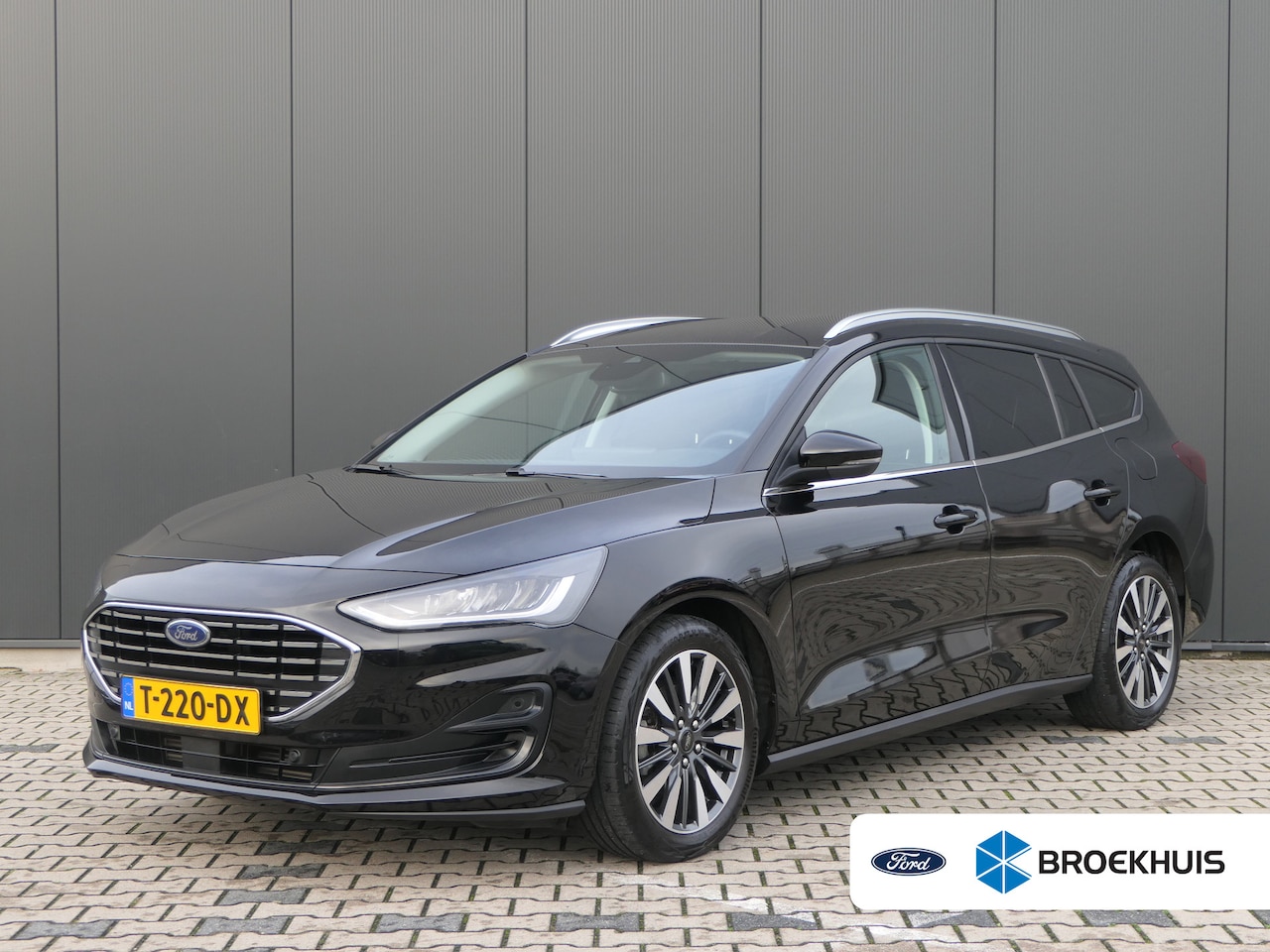 Ford Focus Wagon - 1.0 EcoBoost Hybrid Titanium X | Winterpack | B&O | AGR-Stoel | Keyless | Elektrische Acht - AutoWereld.nl