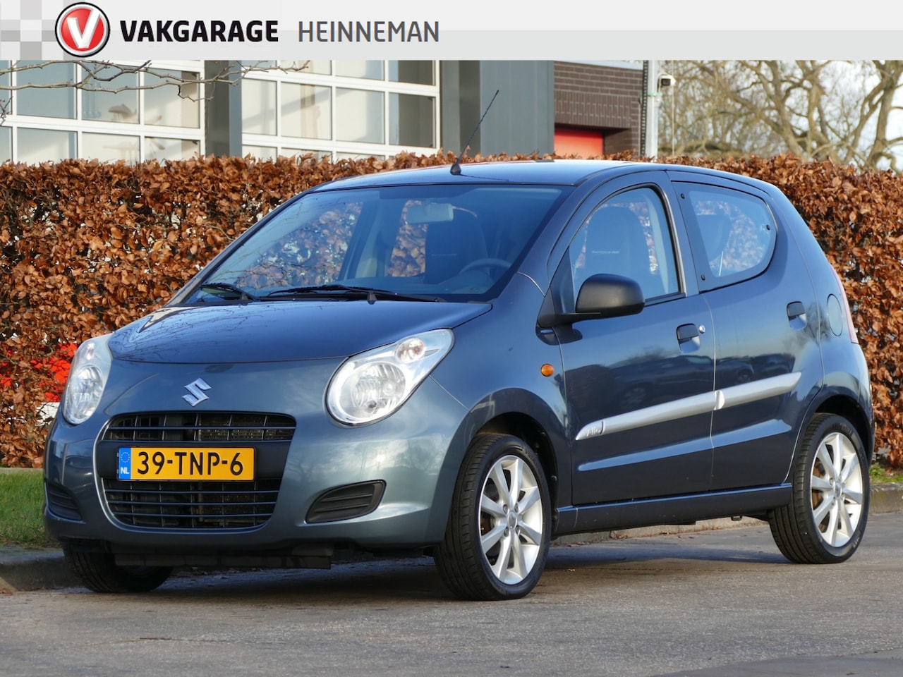 Suzuki Alto - 1.0 Silver-line | airco | lichtmetalen velgen - AutoWereld.nl