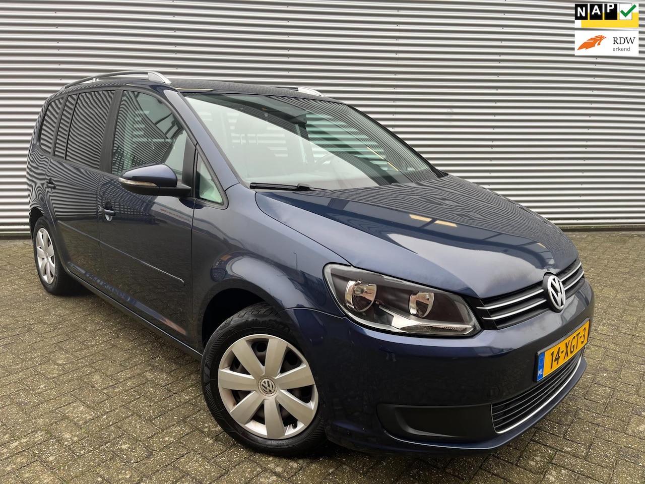 Volkswagen Touran - 1.2 TSI Comfortline BlueMotion|Cruise|Airco|Navi|PDC|Trekhaak| - AutoWereld.nl