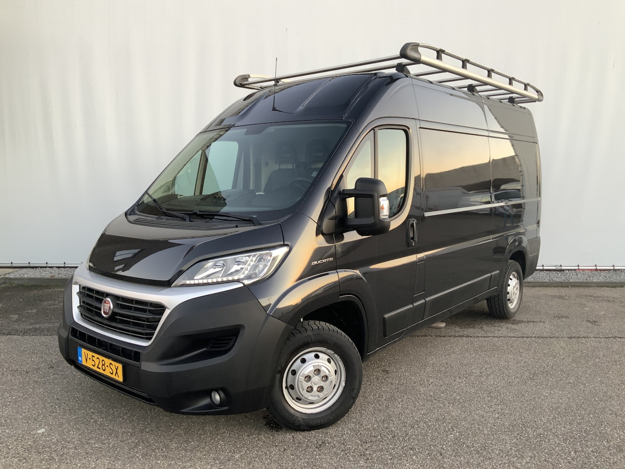 Fiat Ducato - 30 2.3 MultiJet L2H2 Airco Cruise Navi 3 Zits Trekhaak 2500 kg Imperiaal&Trap Euro 6 - AutoWereld.nl