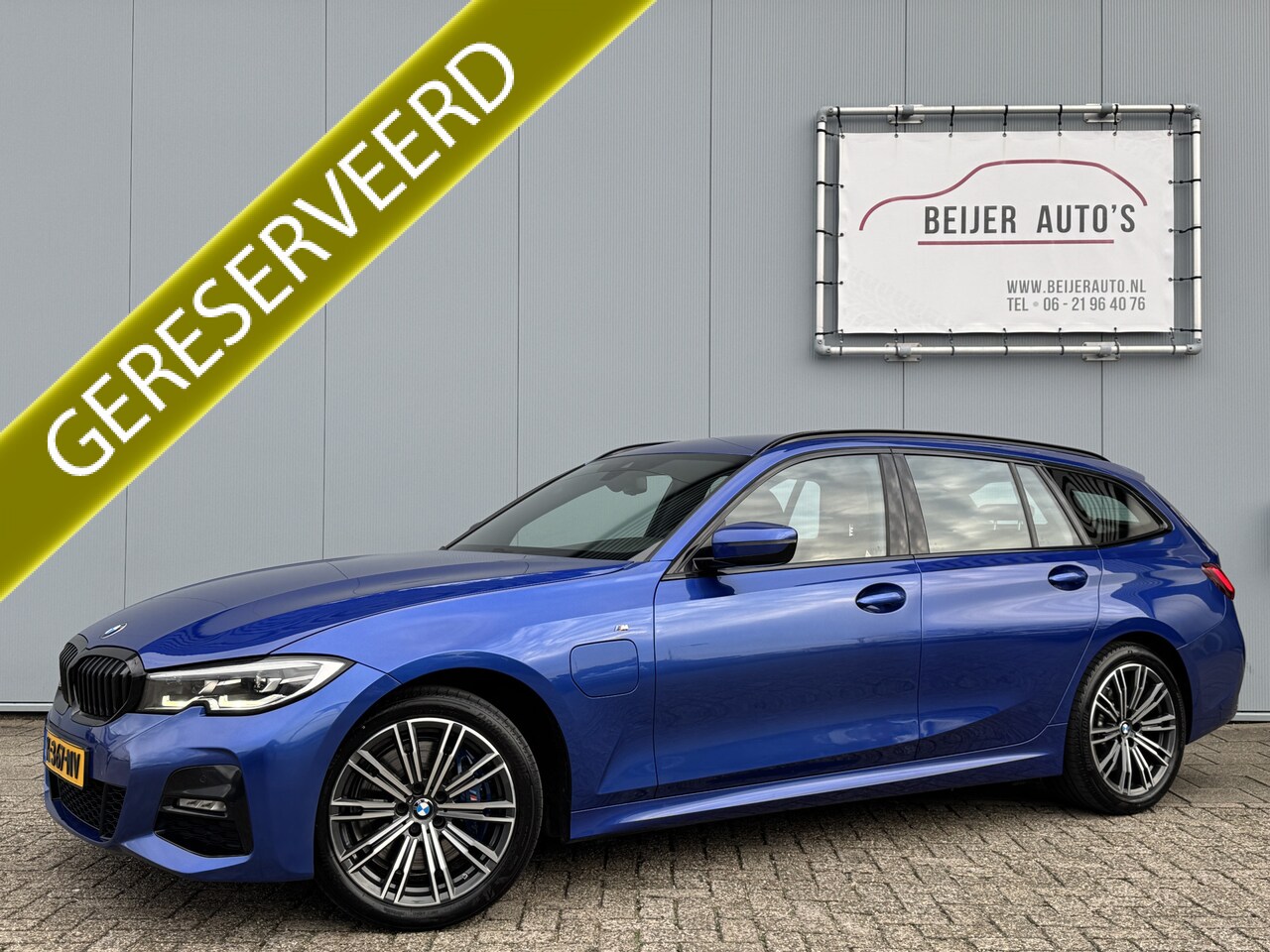 BMW 3-serie Touring - 330e eDrive Edition M-pakket/Leer/Apple Carplay. - AutoWereld.nl
