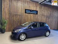 Peugeot 208 - 1.2 PureTech Allure Clima, Navi, Panodak
