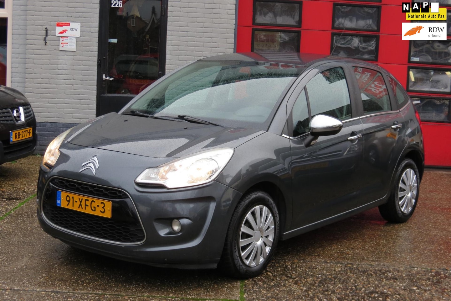 Citroën C3 - 1.6 e-HDi Collection 1.6 e-HDi Collection ,NAVI , PDC , CR CONTR - AutoWereld.nl