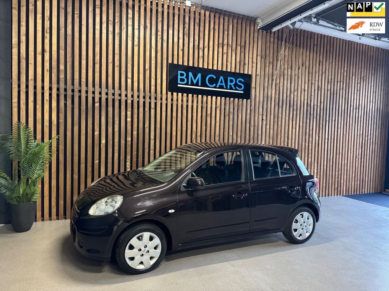 Nissan Micra - 1.2 DIG-S Acenta AUTOMAAT,Airco,2e Eig - AutoWereld.nl