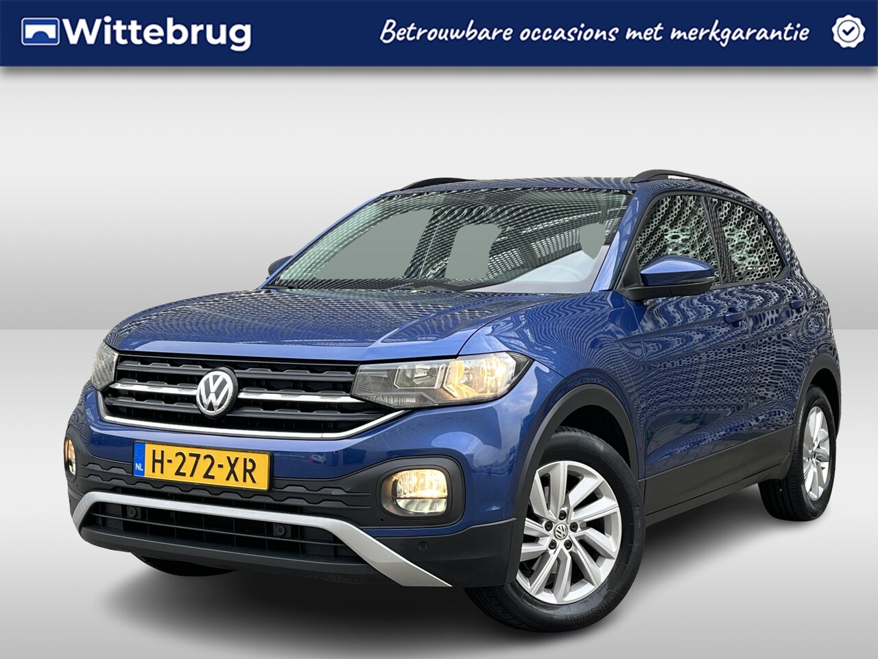 Volkswagen T-Cross - 1.0 TSI Life / Digitaal dashboard / Camera / Parkeersensoren V+A / Stoelverwarming / - AutoWereld.nl