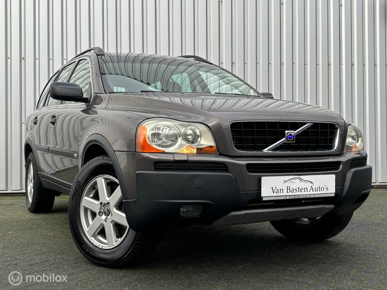 Volvo XC90 - 2.5 T AWD Momentum | Aut | 7 zit | Youngtimer | Leder | Trekhaak | Volledige historie | - AutoWereld.nl