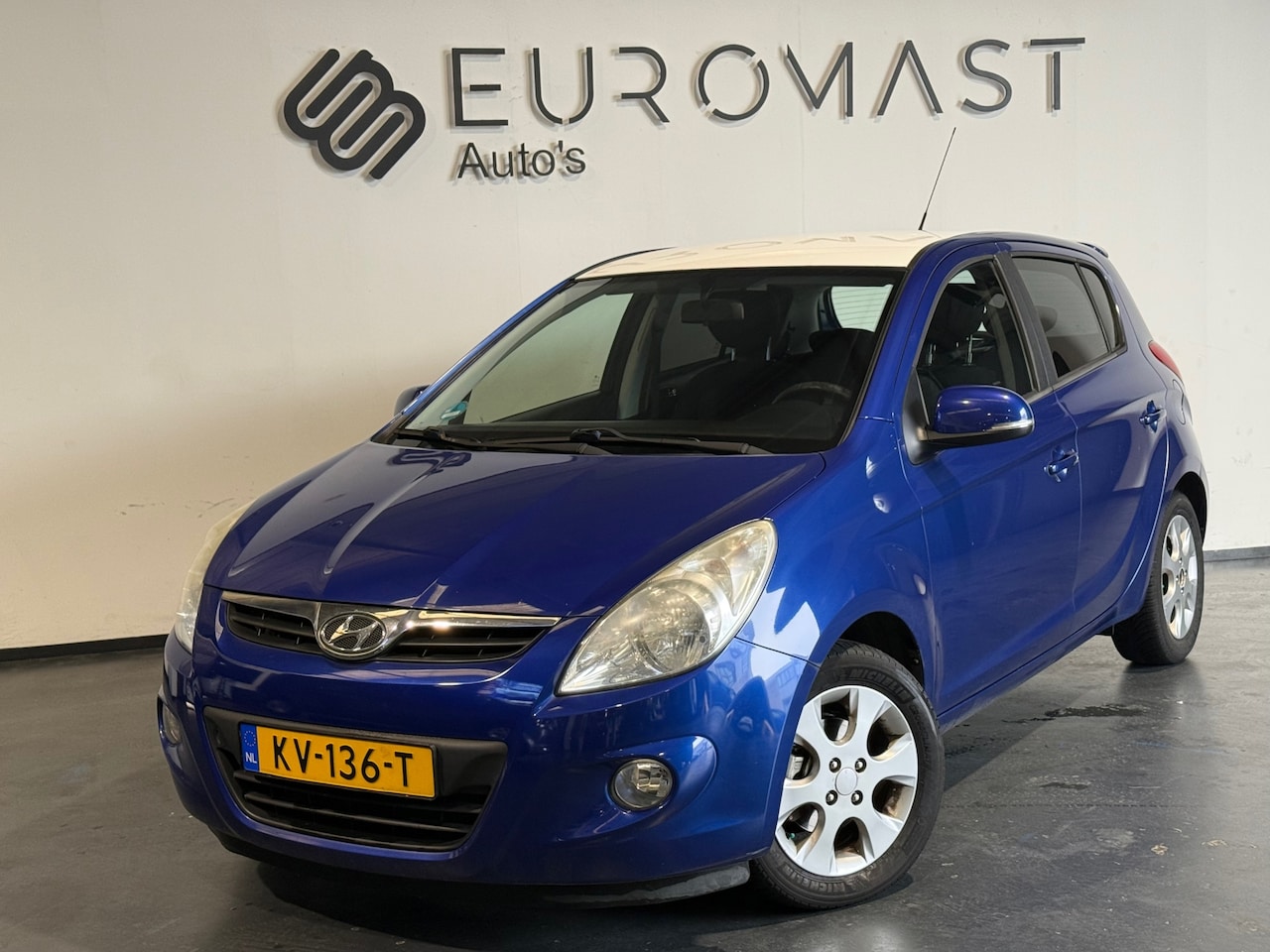 Hyundai i20 - 1.2i Business Edition Airco Electrische Ramen Nieuwe Apk - AutoWereld.nl