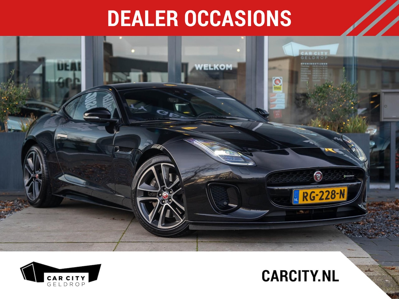 Jaguar F-type - P300 R-Dynamic / Memory / Pano / Cruise / Camera - AutoWereld.nl