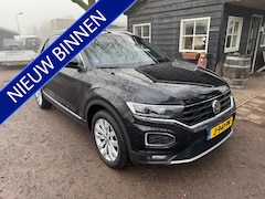 Volkswagen T-Roc - 1.5 TSI Sport Business R 185PK|VIRTUAL.COCKPIT