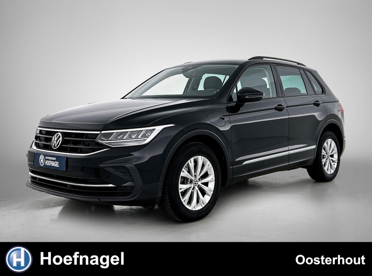 Volkswagen Tiguan - 1.4 TSI eHybrid Business+| Automaat | Adaptive cruise control | CarPlay | Camera - AutoWereld.nl
