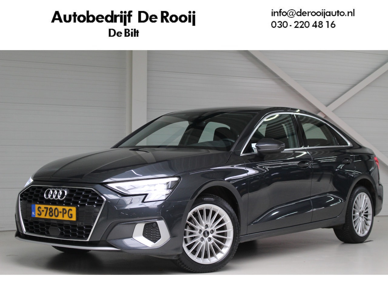 Audi A3 Limousine - 30 TFSI Advanced edition Navigatie | Cruise Control | 17" Velgen | PDC Achter - AutoWereld.nl
