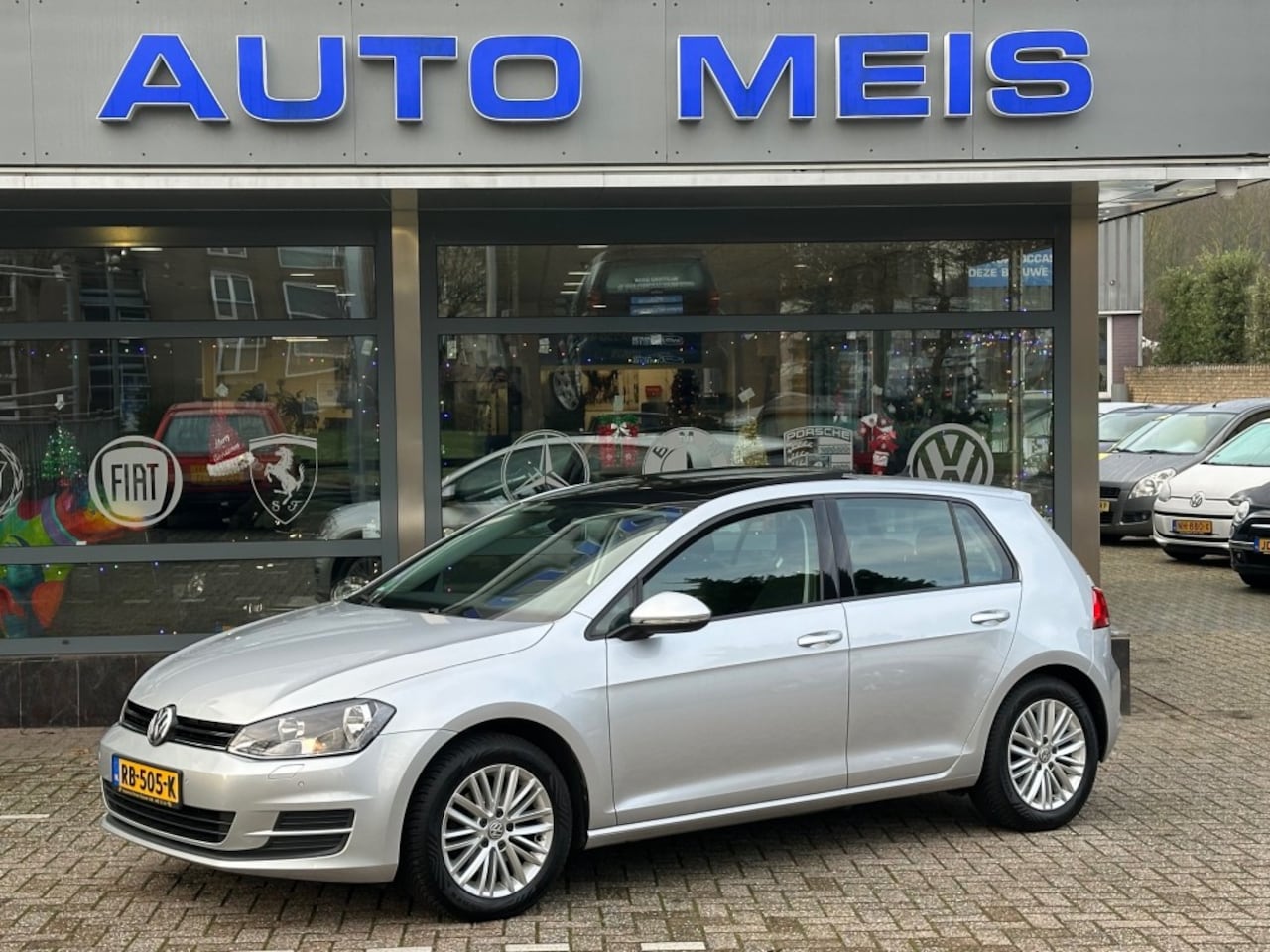 Volkswagen Golf - 1.4 TSI ACT Comfortline Automaat Panoramadak Trekhaak - AutoWereld.nl