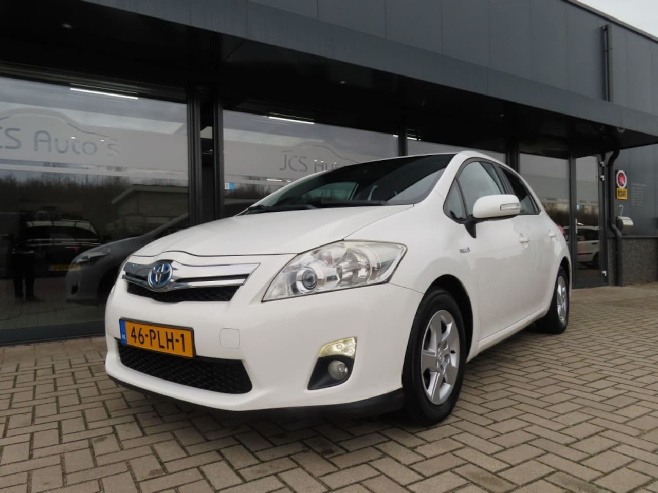 Toyota Auris - 1.8 Full Hybride Aspiration Ecc Cruise Trekhaak 2011 - AutoWereld.nl