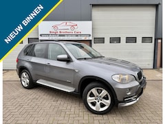 BMW X5 - xDrive30i/Leer/Navi/trekhaak/7pers/Yongtimer