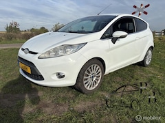 Ford Fiesta - 1.6 TDCi Titanium AIRCO LEER STOELVERW EXPORT