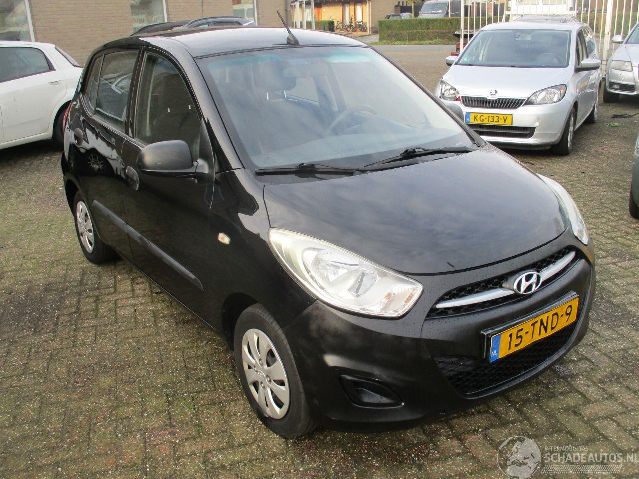 Hyundai i10 - I-10 1.1 Pure - AutoWereld.nl