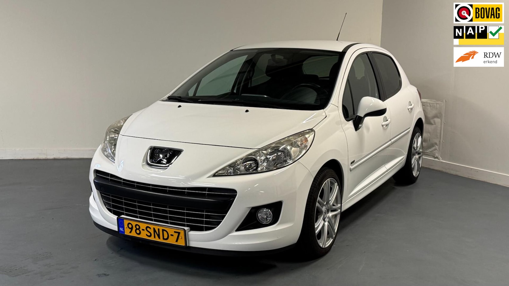 Peugeot 207 - 1.4 VTi Sportium | NL-AUTO | TREKHAAK | CRUISE CONTROL | - AutoWereld.nl