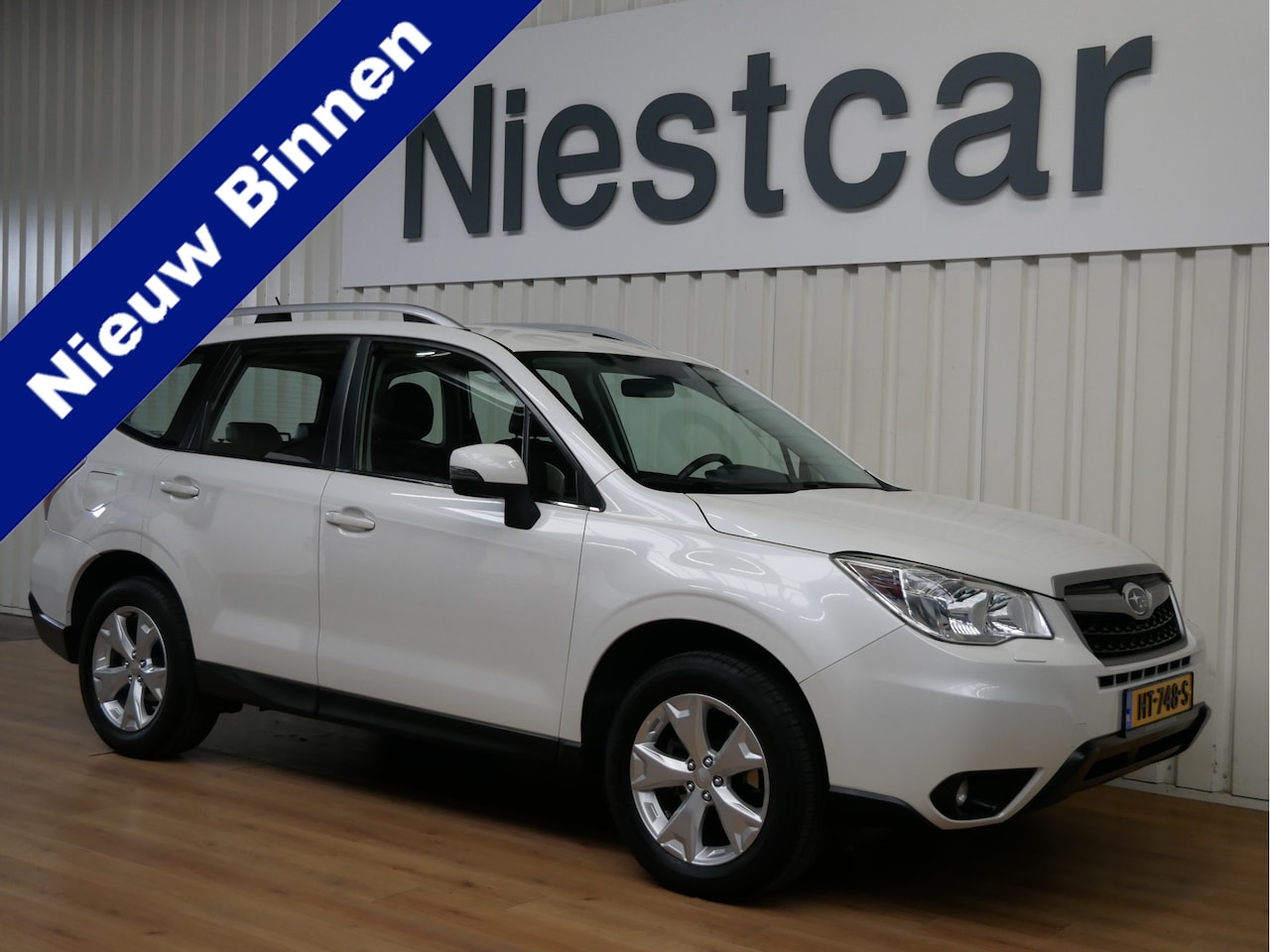 Subaru Forester - 2.0 Nagano met leer en navigatie - AutoWereld.nl