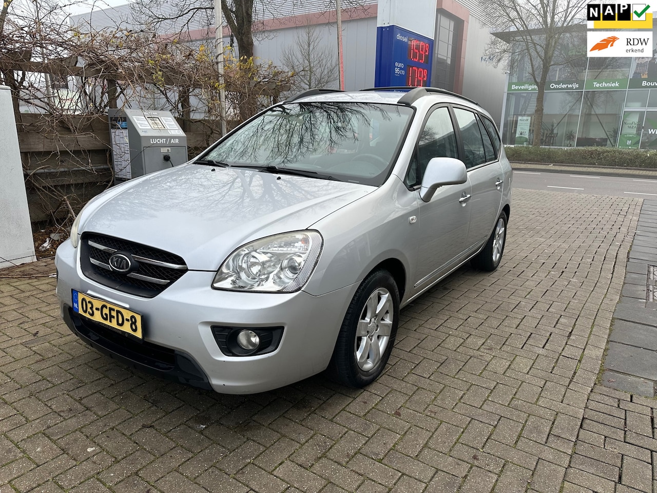 Kia Carens - 2.0 CVVT X-ecutive 2.0 CVVT X-ecutive - AutoWereld.nl