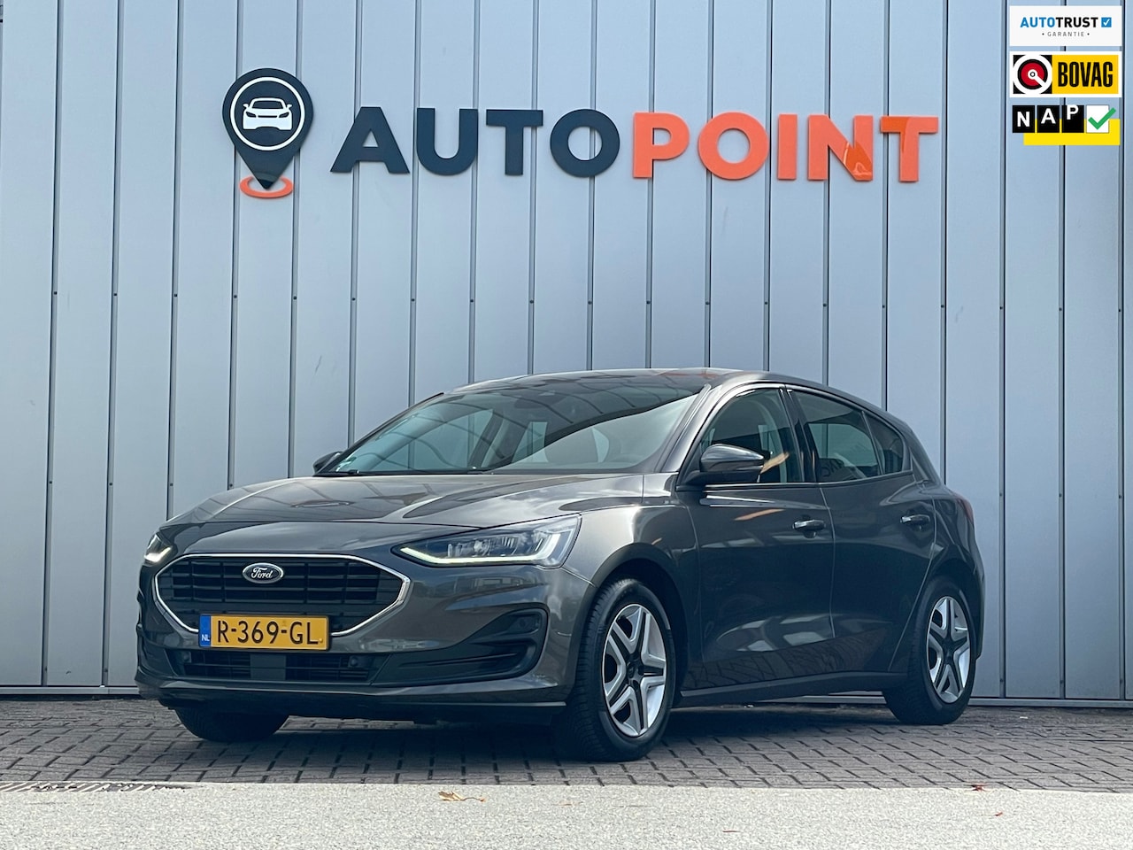 Ford Focus - 1.0 EcoBoost PDC LED EERSTE EIG - AutoWereld.nl