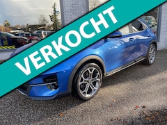 Kia XCeed - 1.0 T-GDi DynamicLine | Trekhaak | Navi | Camera | Clima | Parkeersensoren achter
