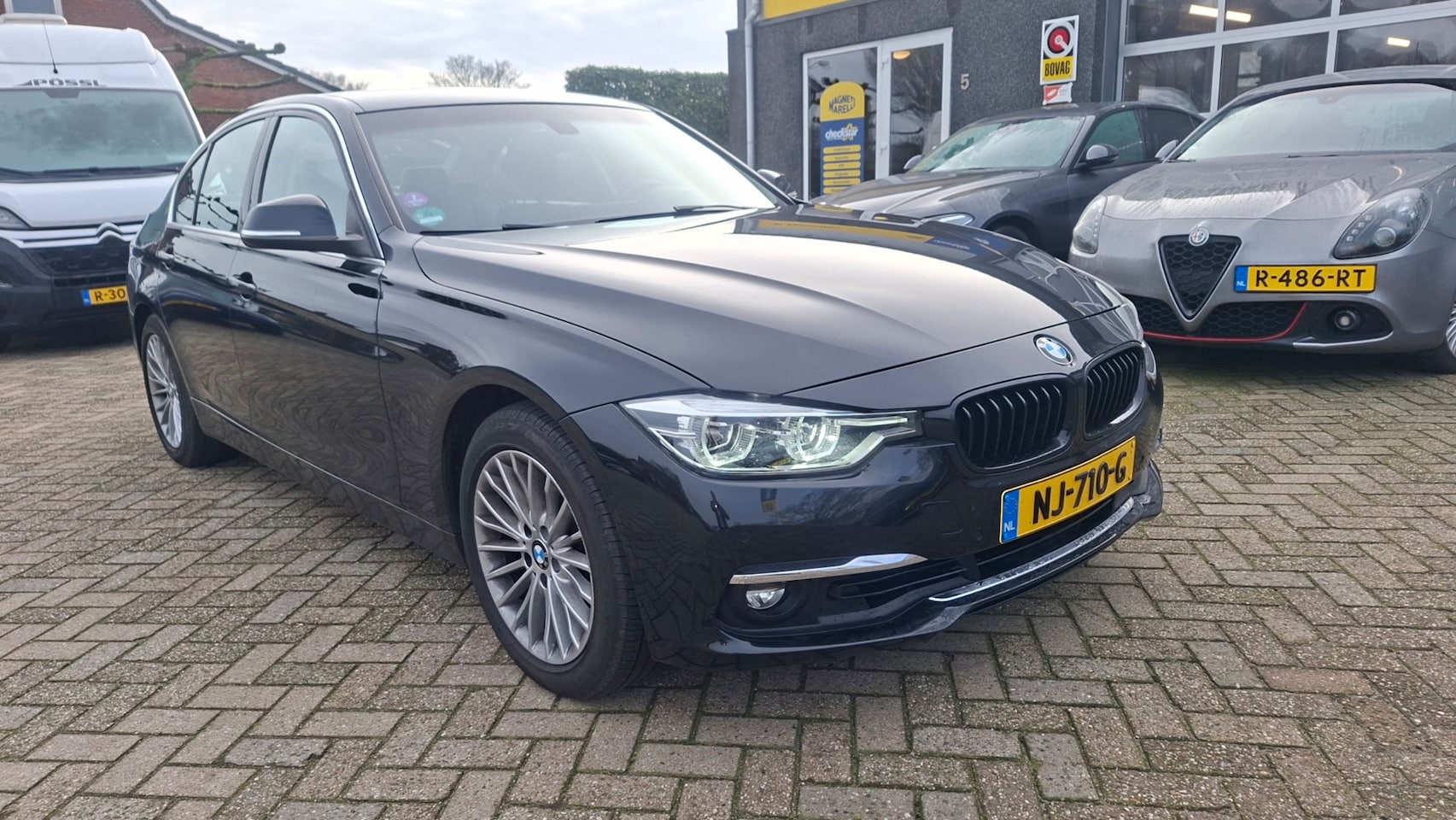 BMW 3-serie - 320i Centennial High Executive 320i Centennial High Executive - AutoWereld.nl