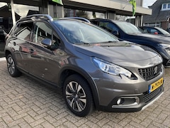 Peugeot 2008 - 1.2 PureTech Allure 110pk | Automaat | Navi | Clima | Cruise Control