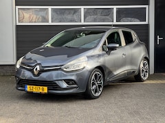Renault Clio - 1.2 TCe Intens Automaat, Keyless, Navi, Cruise, Climate Control,